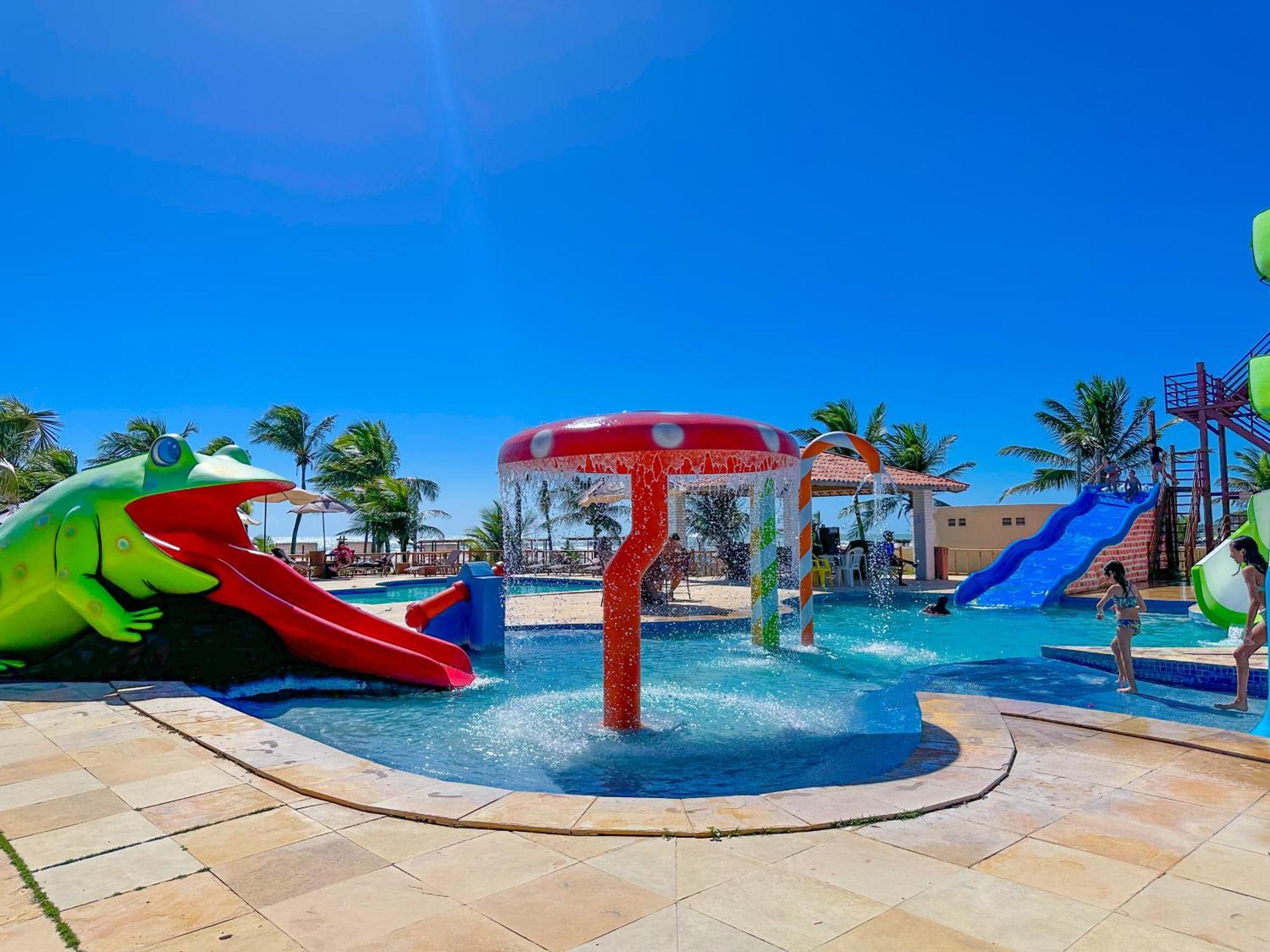 Jangadeiro Praia Hotel Resort - Parque Aquatico E Pe Na Areia Aquiraz Ngoại thất bức ảnh